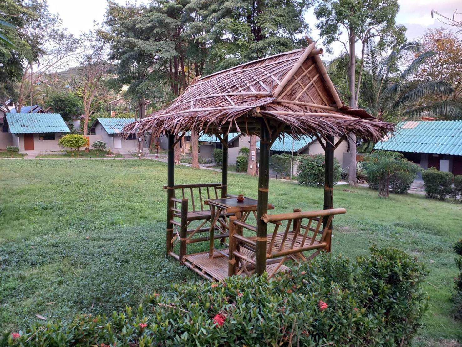 Siam Flora Resort Ko Lanta Екстериор снимка